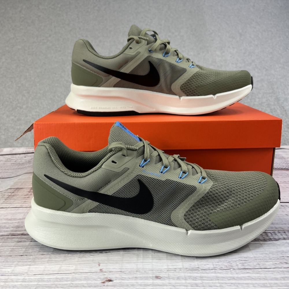 Nike Run Swift 3 Running Shoes Mens Size 11.5 Silver Sage Black Spruce Fog NWB